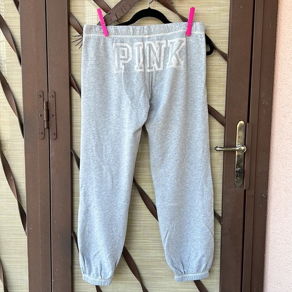 💕 VS PINK Gray Sweatpants 💕 - Picture 4 of 7